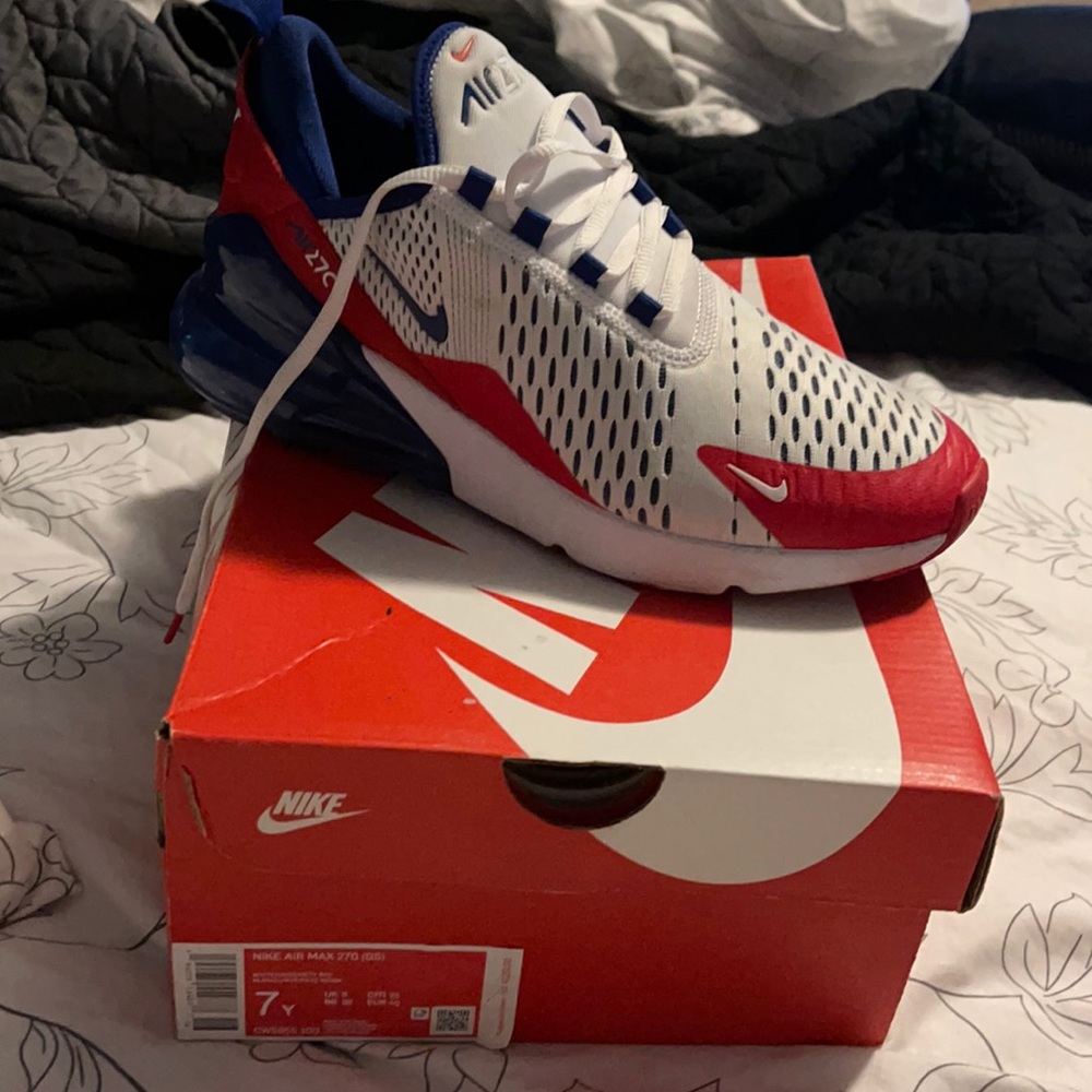 Nike Air Max 270